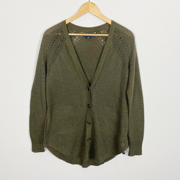 American Eagle Outfitters Sweaters - American Eagle Button Down Knit Cardigan In Green